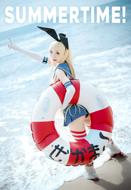 hattiecos naked model image