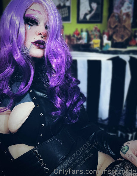 msrazorde sex pornstar img