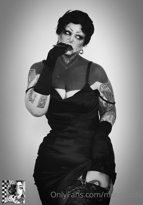 girlfriend onlyfans nude img