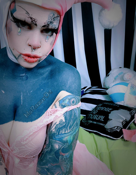 msrazorde pornographic star archive