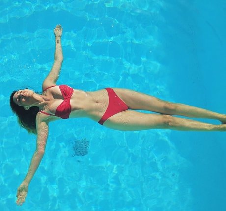 Tamara Wernli star sexy img