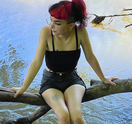 Ultraviolet darling pornographic actress photos