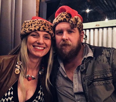 bunnieandthedude star top photo