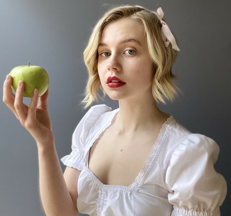 Angourie Rice xxx model photos