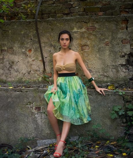 Asli Sevi sex star gallery