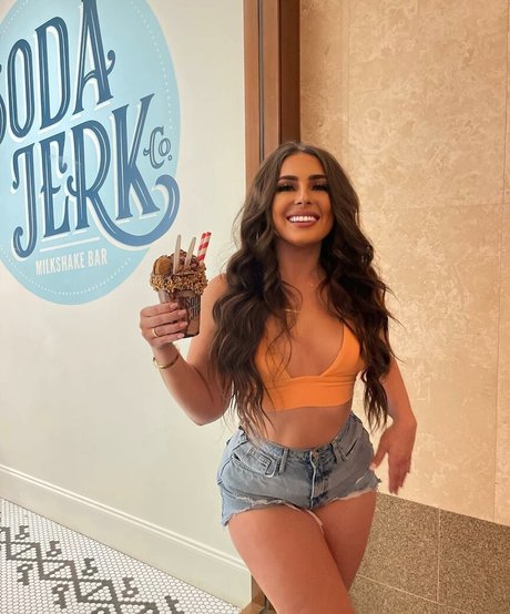 Mamiii best actress galleries