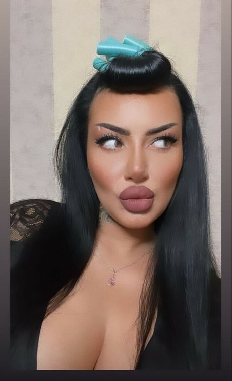 Kristina Karieva nude actress picture