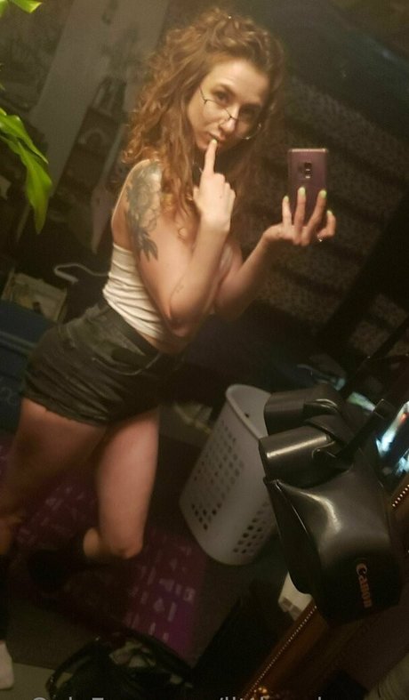 nude onlyfans exclusive image