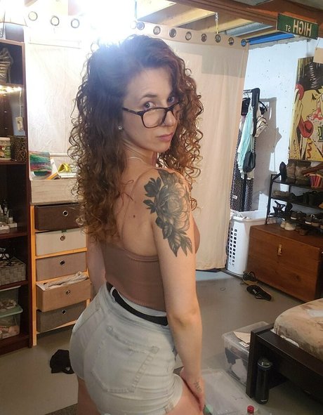 old lady onlyfans pornographic photo