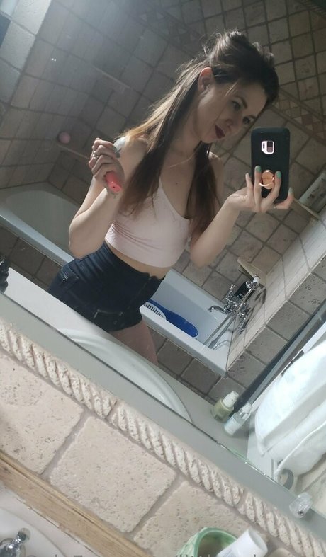 little miss zee star archive