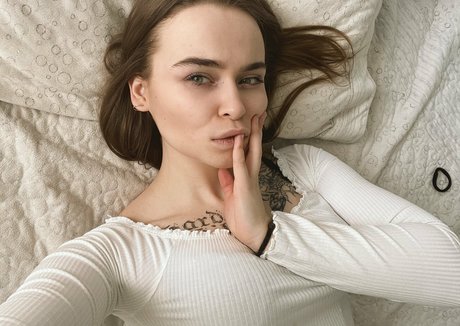 sasha cutiee star naked image