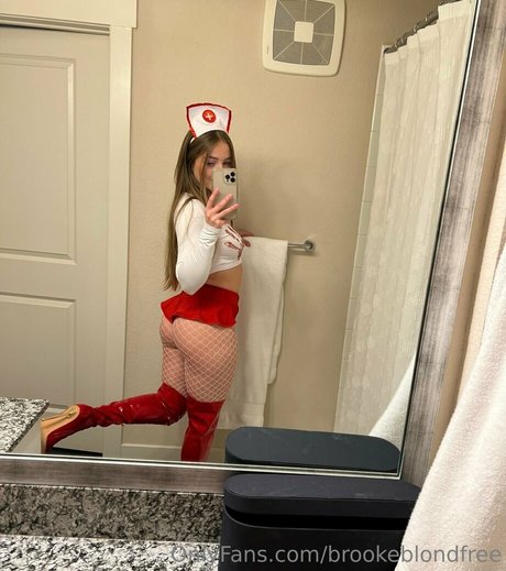 brookeblondfree hd model pic