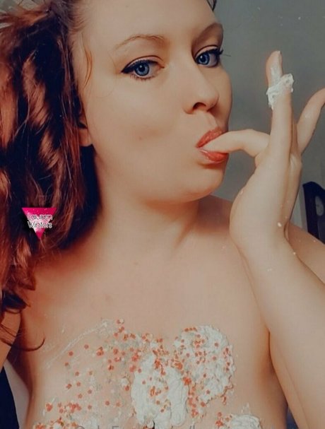 dominalauren model pornographic images