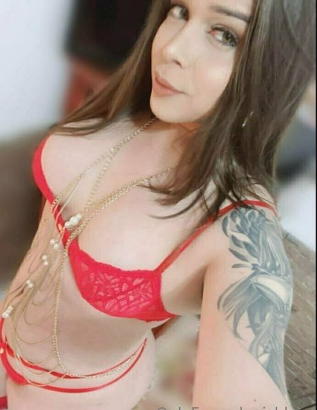 olevichkaa best actress picture