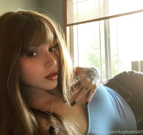 irresistible ivy hot actress pictures