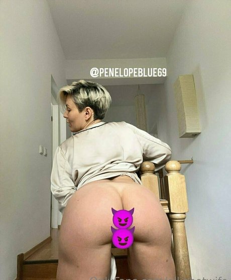 elliehotwife xxx model pics