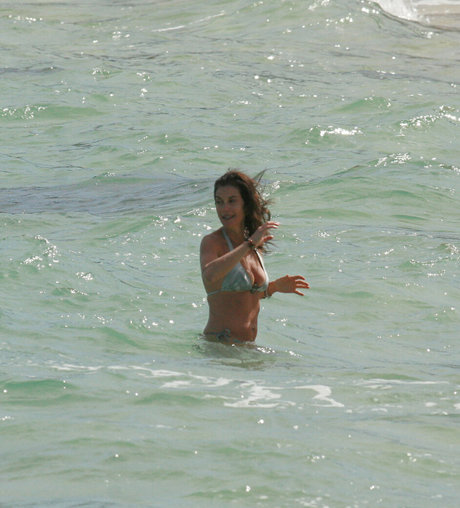 Teri Hatcher star best img