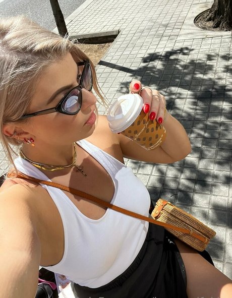 housewifekim star nude galleries