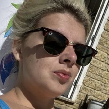 Holly Ann Muldoon model adult image