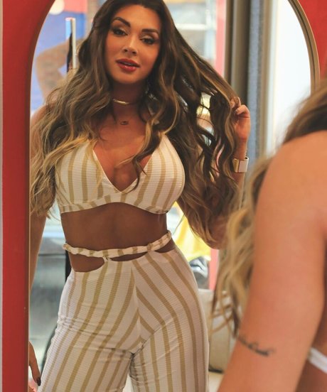 Juliana Salimeni star hd picture