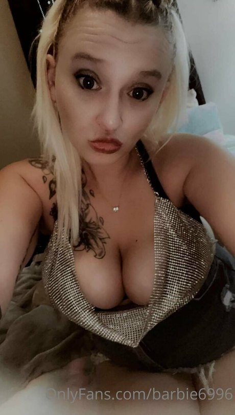 barbie6996 Quick model image