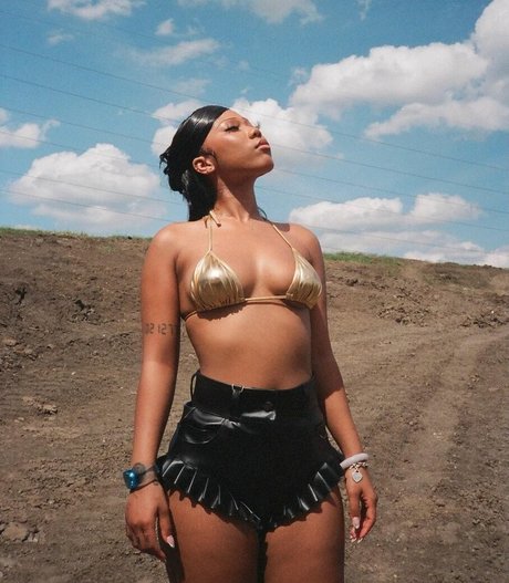 Sukibaby pornstar exclusive archive