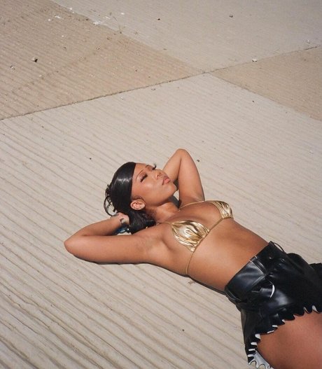 Sukibaby pornstar naked pic