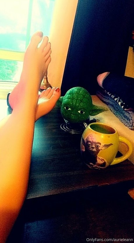 aurieleann model nude archive