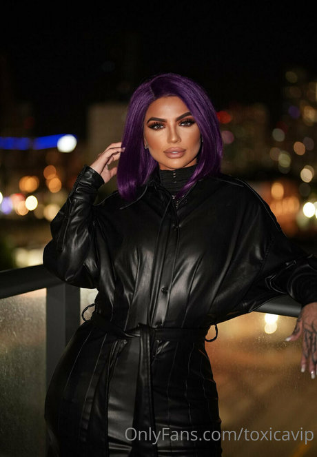 toxicavip nudes star galleries