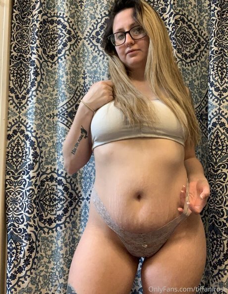 tiffanirose naked model pics