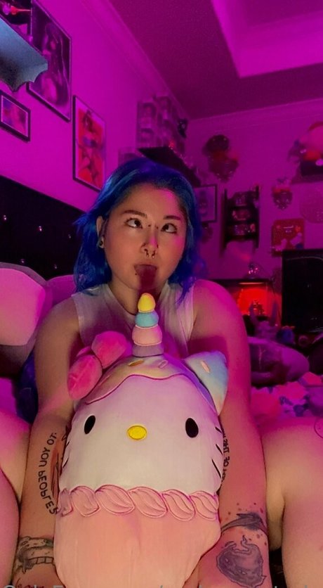 myherocatademiafree porn model picture