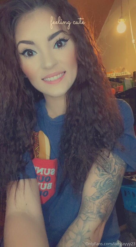 big tits cougar onlyfans hd images