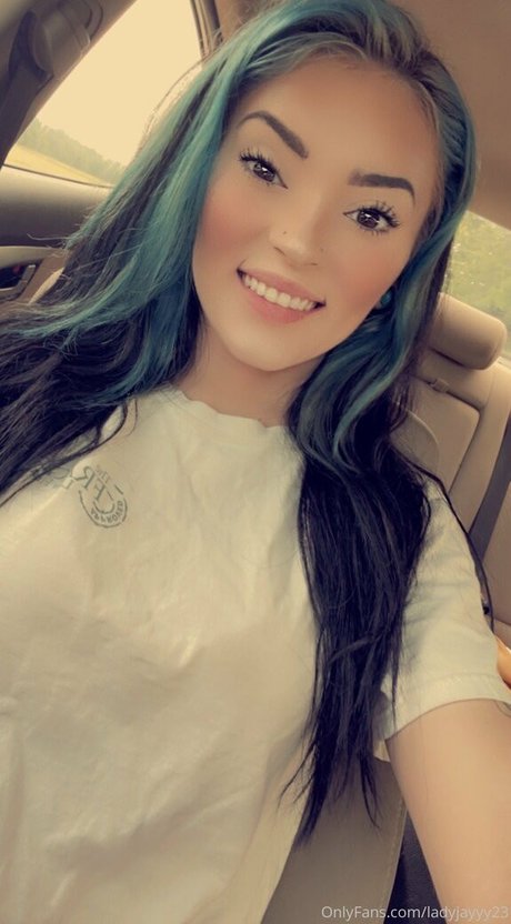 ladyjayyy23 art star gallery