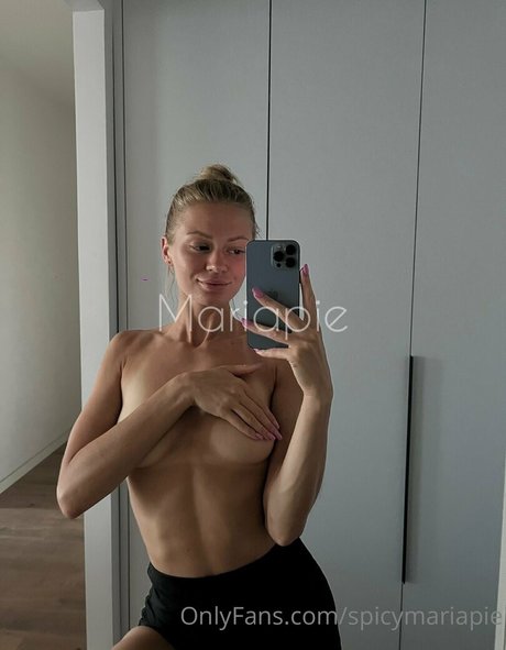 spicymariapie naked actress picture