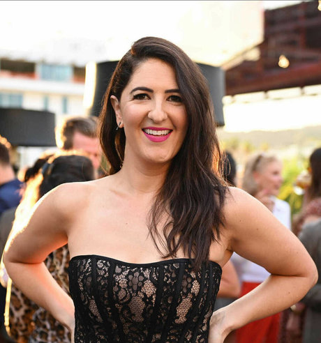 D Arcy Carden top pornstar image