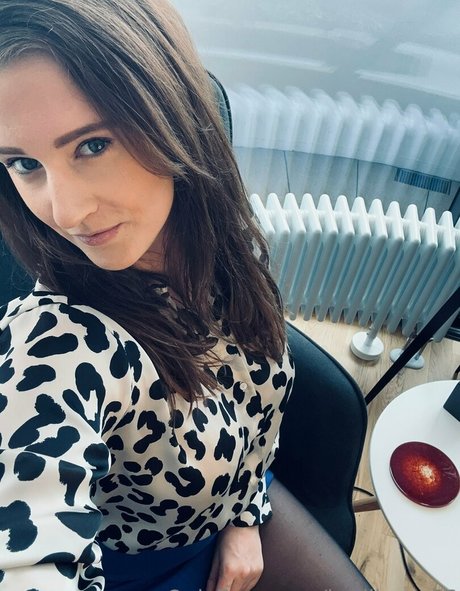 badlizzyy66 perfect star photo