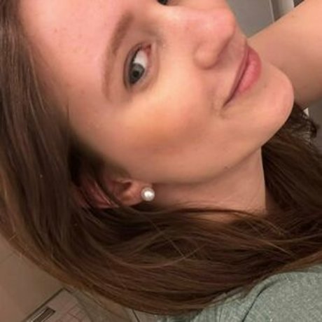 badlizzyy66 nudes model picture