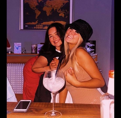 Laura Brophy pornstar nice archive