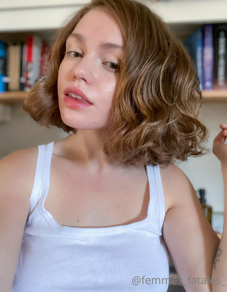 tattooed shemale onlyfans porn images