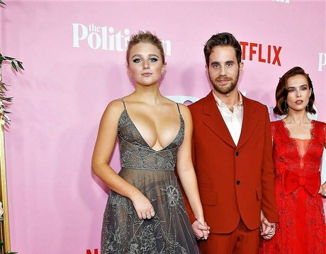 Julia Schlaepfer star hd image