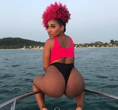 Rayanne Teles nice pornstar photo