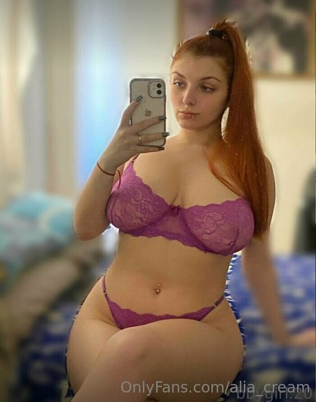 alia cream star xxx gallery