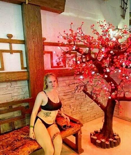 yui tyan star naked pic