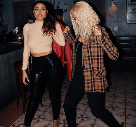 AlessiaSays pretty actress images