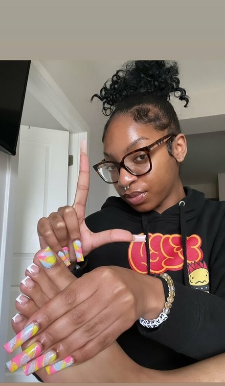 Ms Hazel Marie pornstar adult gallery