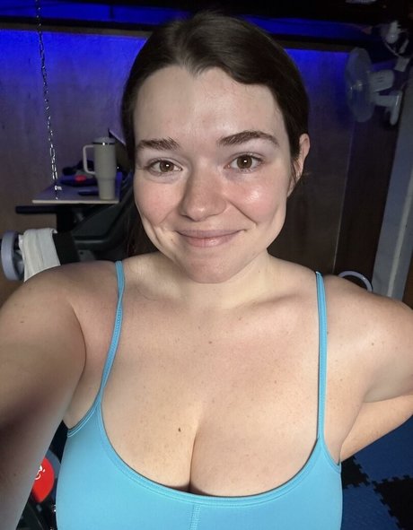 asian cheerleader onlyfans hd photo