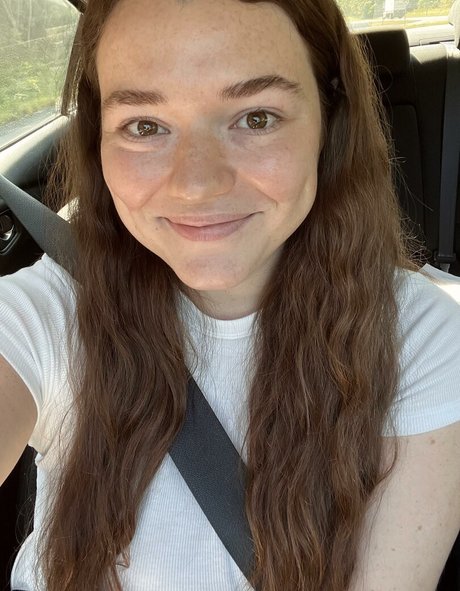 crossdresser onlyfans top pic