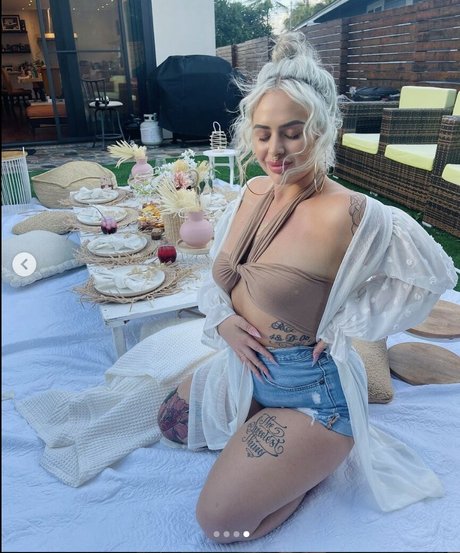 Dahliainwonderland high quality pornstar image