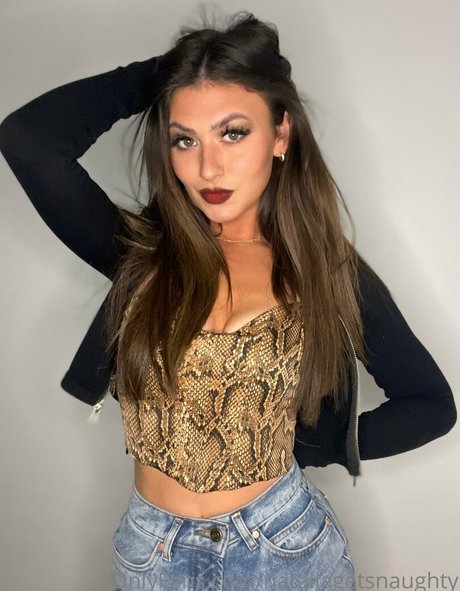 nataliagetsnaughty porn actress galleries