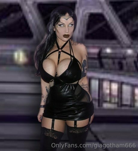 giagotham666 beautiful model img